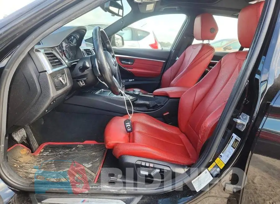 WBA8E1C53JA178527 Photo# 7
