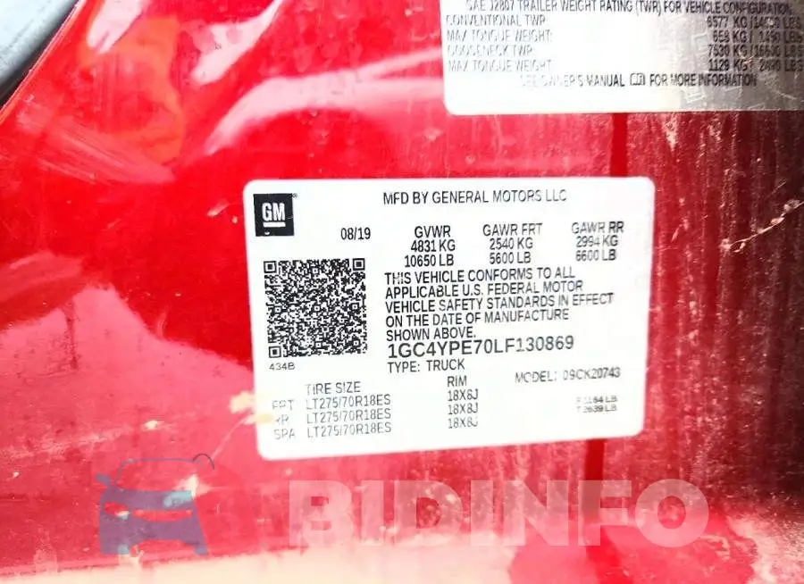 1GC4YPE70LF130869 Photo# 12