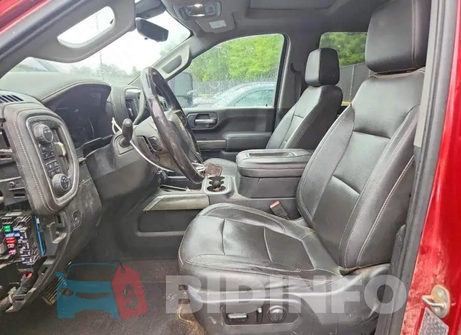 1GC4YPE70LF130869 Photo# 7