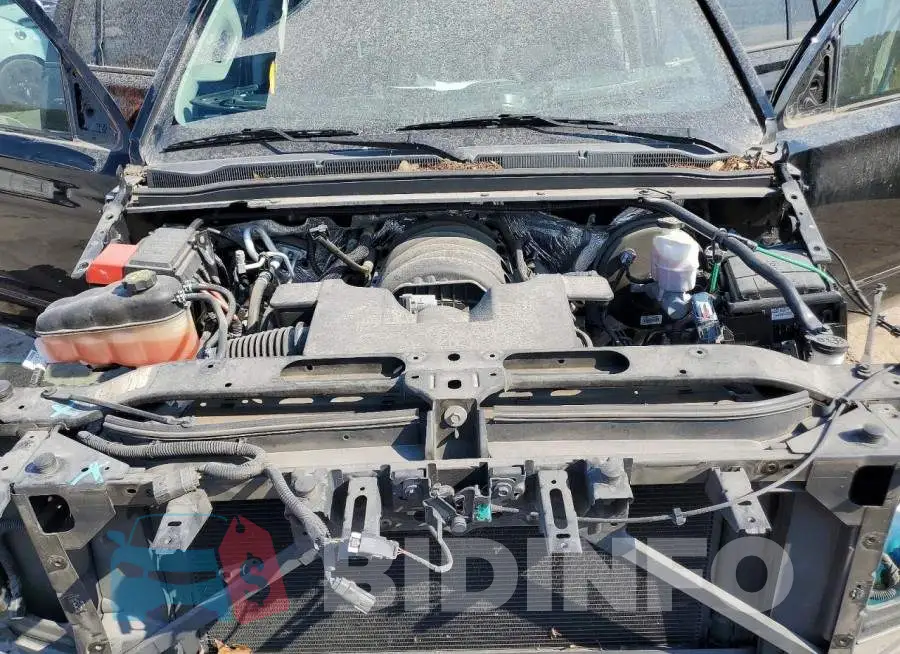 1GNSCCKC8JR135854 Photo# 12