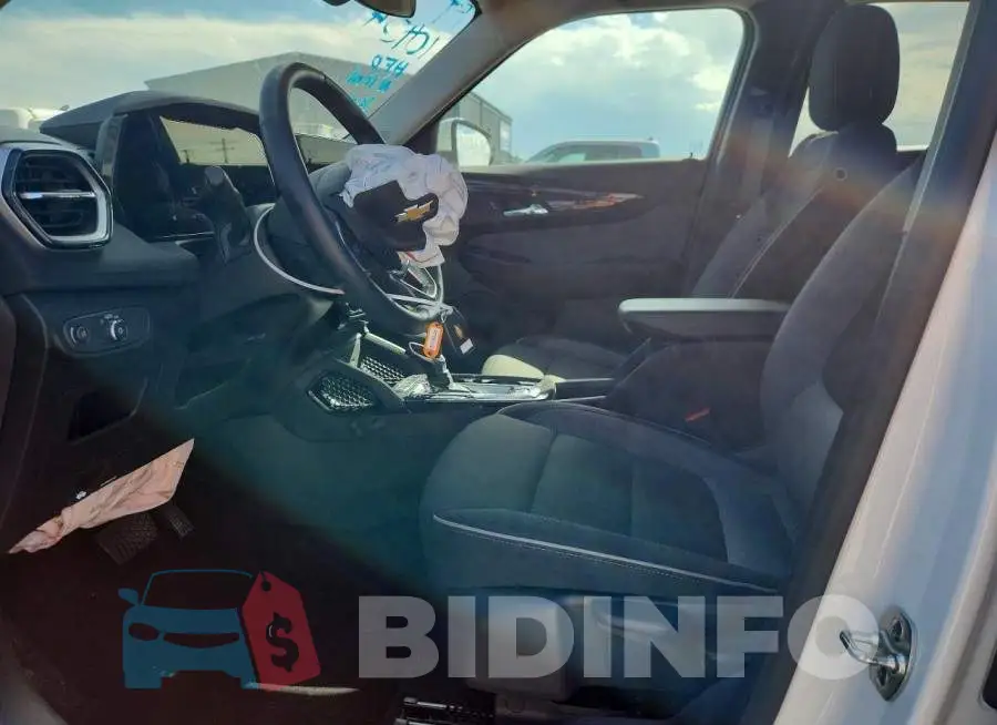 KL79MRSL9SB108225 Photo# 7