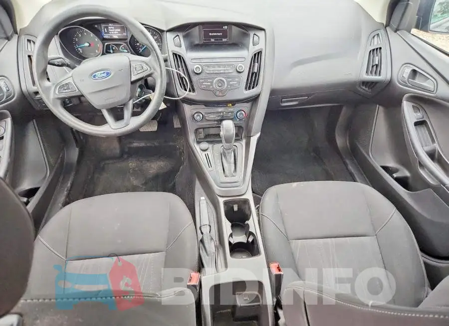 1FADP3E27JL243688 Photo# 8