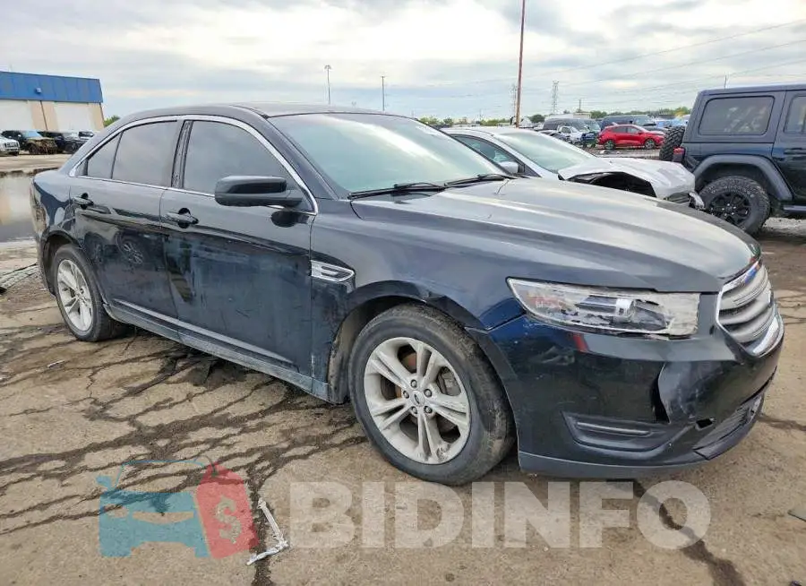 1FAHP2E81JG113687 Photo# 4