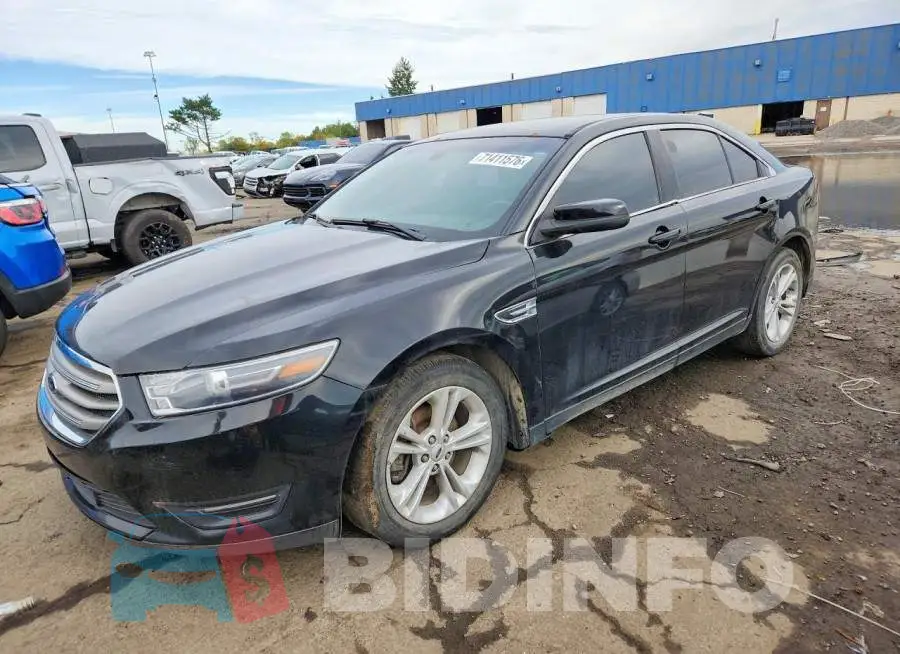 1FAHP2E81JG113687 Photo# 1