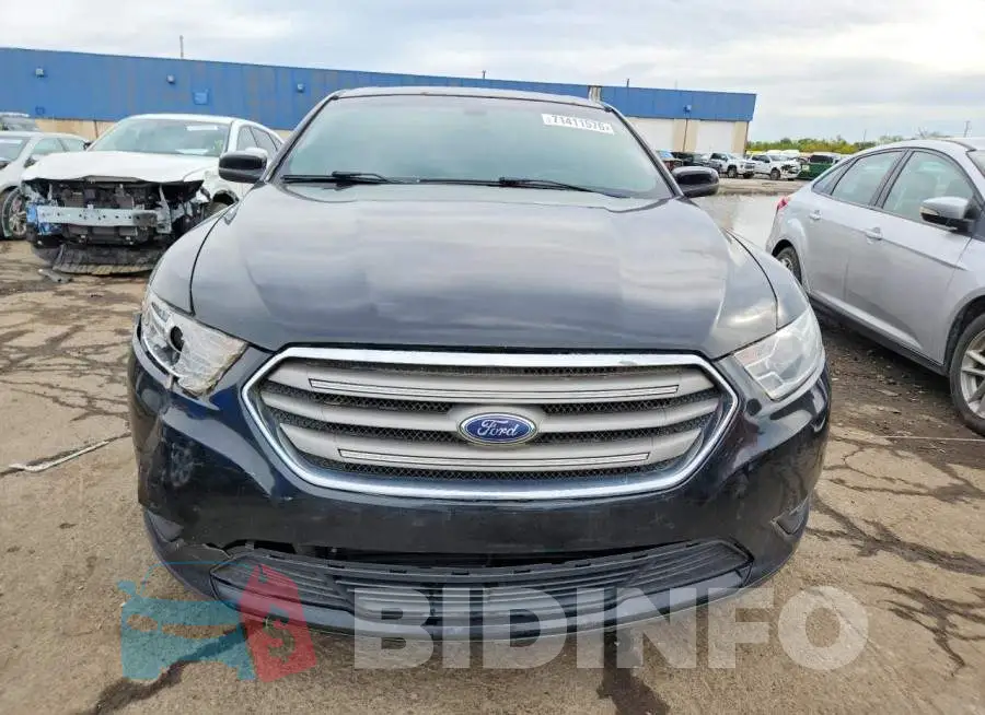 1FAHP2E81JG113687 Photo# 5
