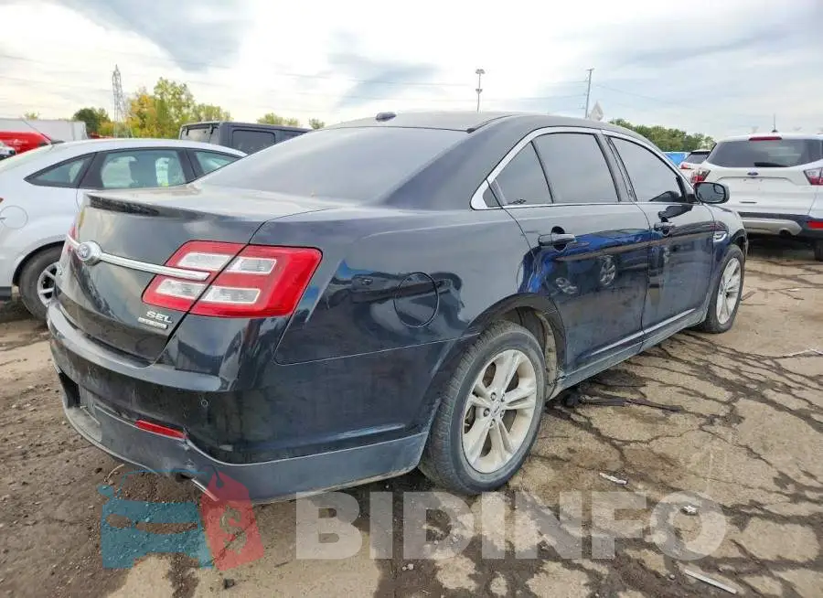 1FAHP2E81JG113687 Photo# 3