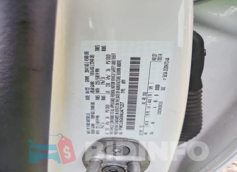 1FMCU9G65NUA71237 Photo# 12