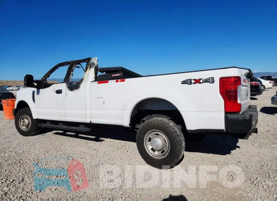 1FT7X2B61KEE27426 Photo# 2