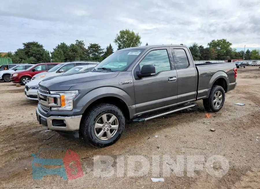 1FTFX1E52JKD15906 Photo# 1