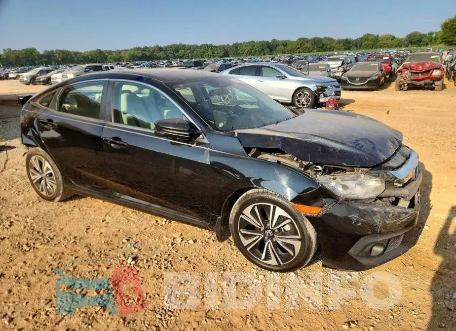 19XFC1F49HE027086 Photo# 4
