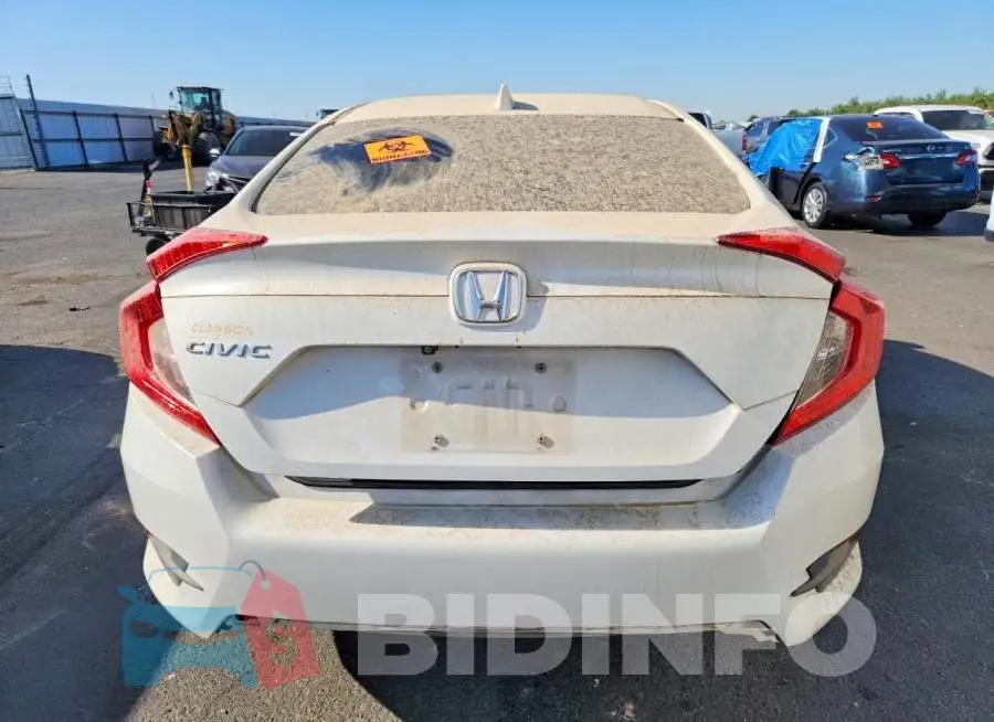 19XFC2F74JE205119 Photo# 6