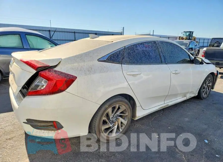 19XFC2F74JE205119 Photo# 3