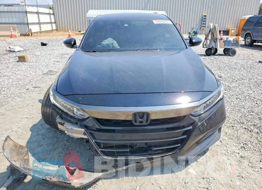 1HGCV1F33KA104812 Photo# 5