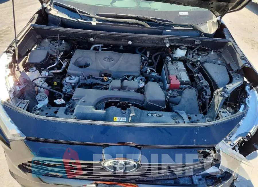 2T3P1RFV8PW402048 Photo# 12