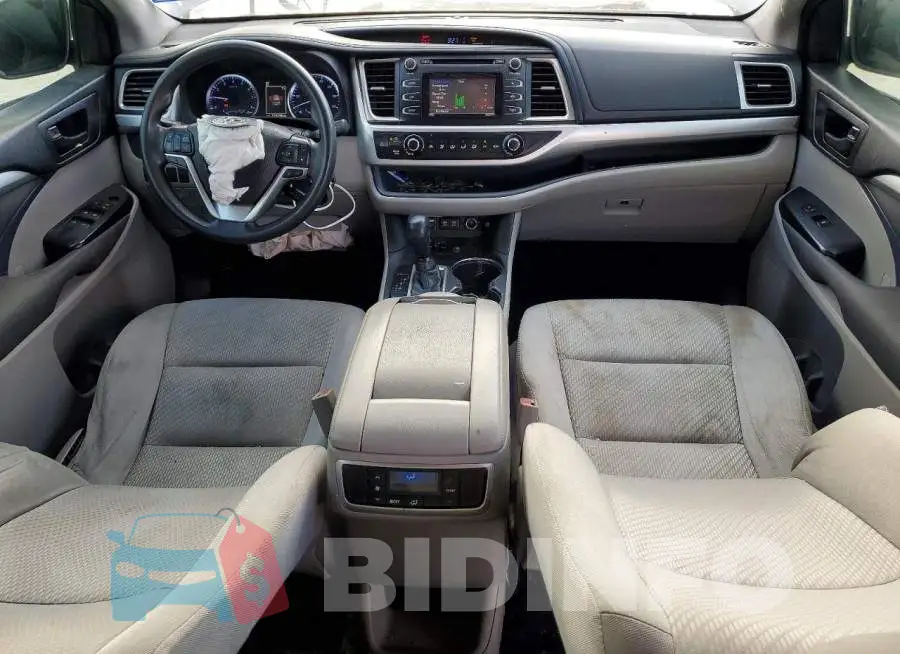 5TDZZRFH8JS245917 Photo# 8
