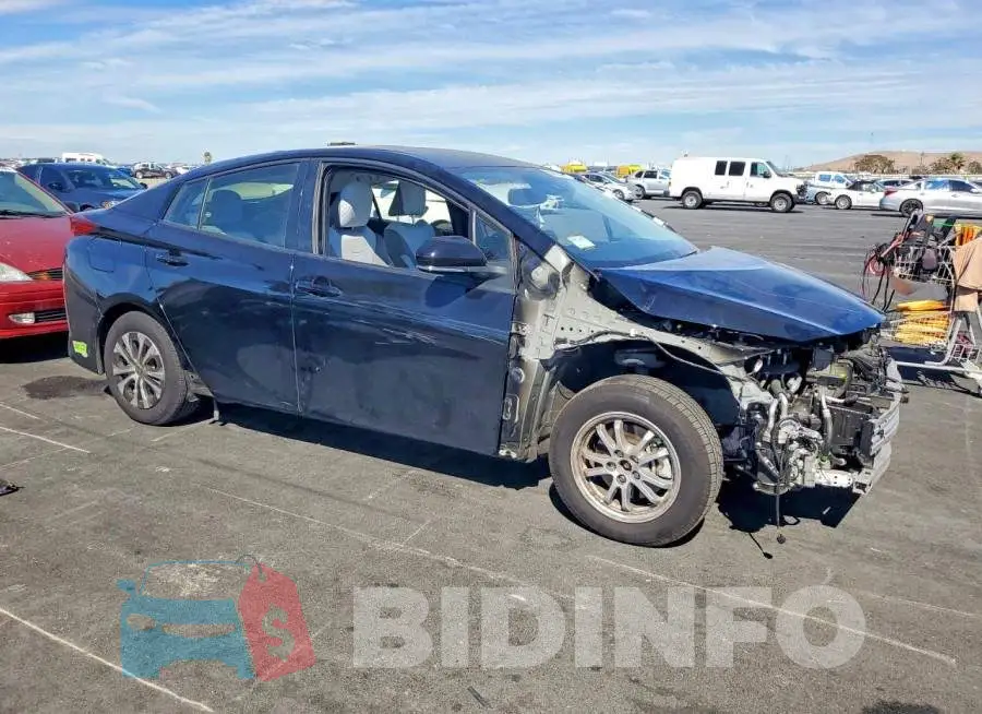 JTDKAMFP2N3206573 Photo# 4