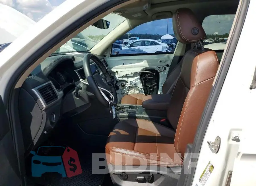1V2JR2CA4MC604213 Photo# 7