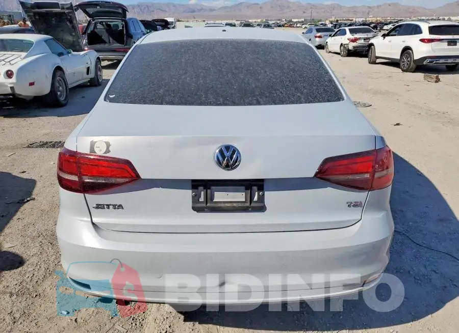 3VW2B7AJ0HM312490 Photo# 6