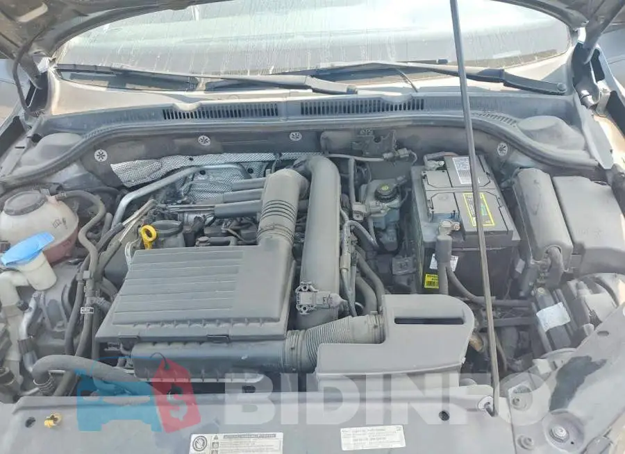 3VW2B7AJ8JM212739 Photo# 11