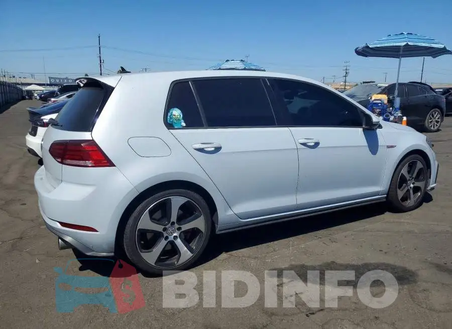 3VW6T7AU7KM022926 Photo# 3