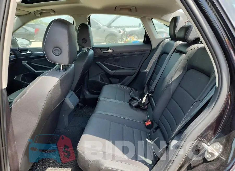 3VW7M7BU1RM072747 Photo# 10
