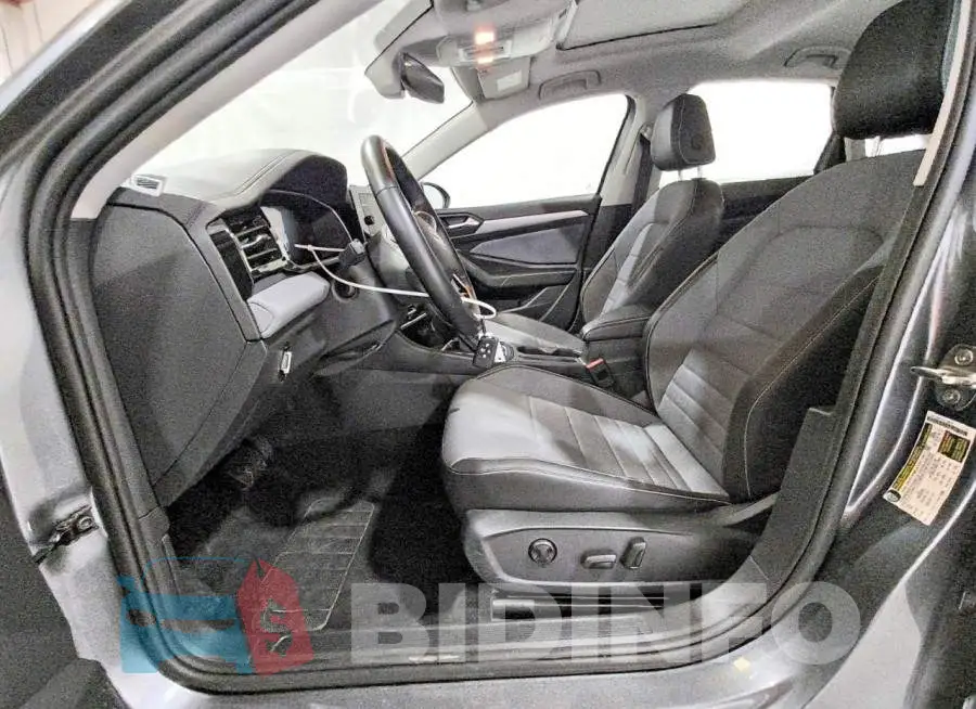 3VW7X7BU6SM038221 Photo# 7