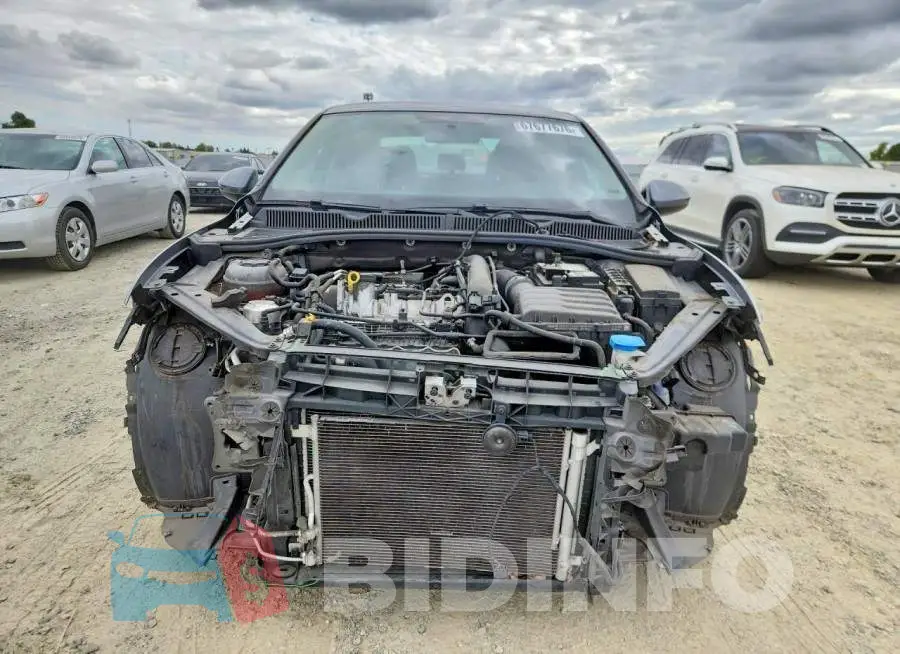 3VWCB7BU6LM048522 Photo# 5