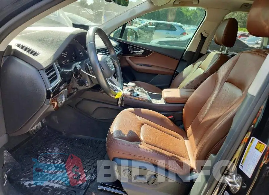 WA1LAAF70KD009808 Photo# 7