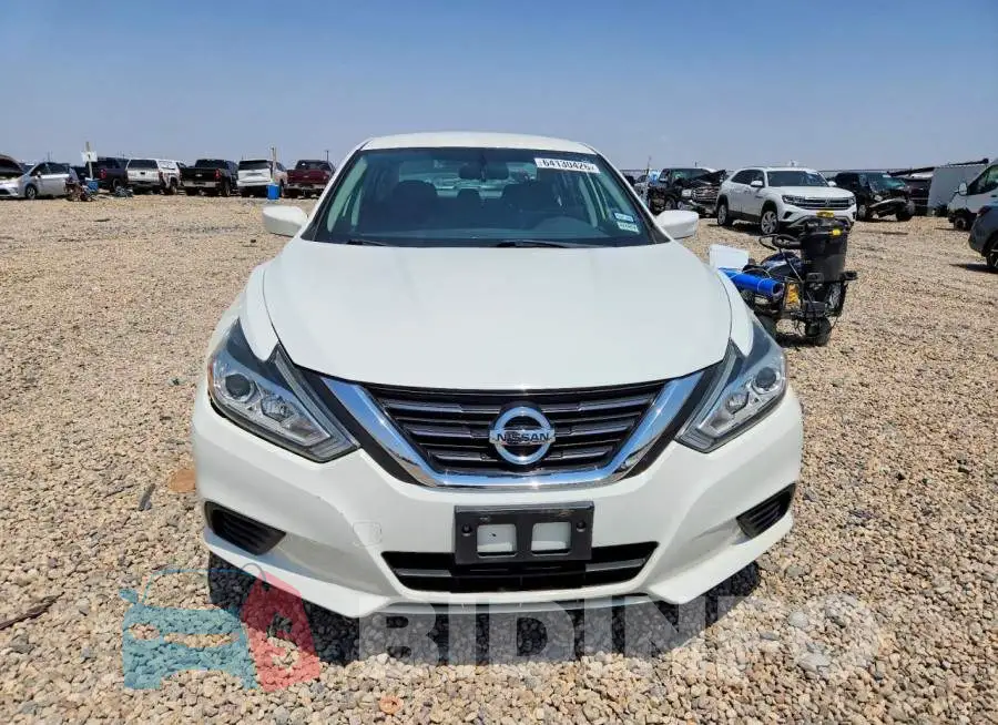1N4AL3AP1JC251043 Photo# 5
