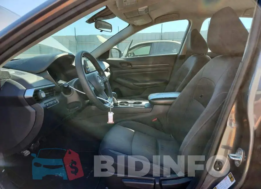 1N4BL4BV2PN378713 Photo# 7