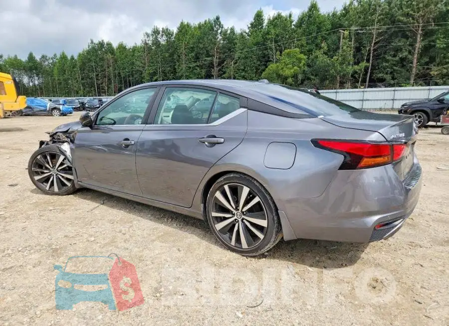 1N4BL4CV3LC284442 Photo# 2