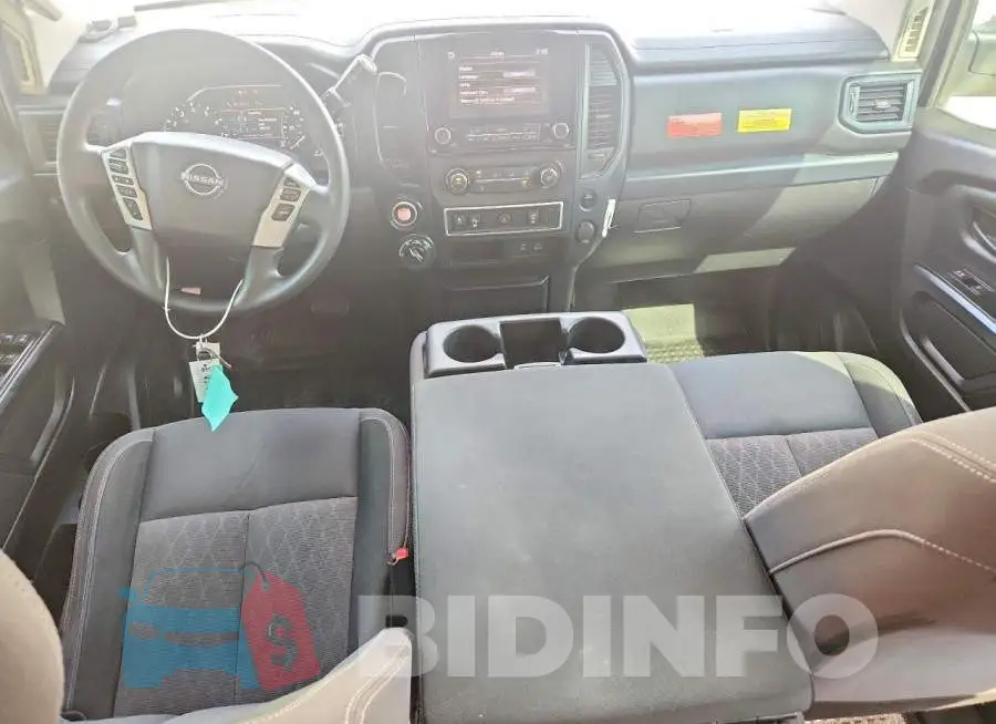 1N6AA1ECXPN111417 Photo# 8