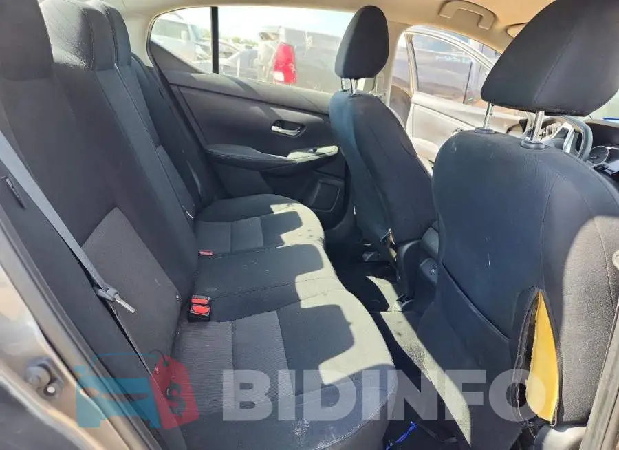 3N1AB8CV7PY314042 Photo# 10