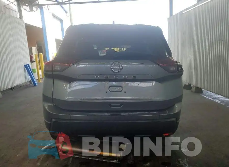 5N1BT3BA1TC762162 Photo# 6