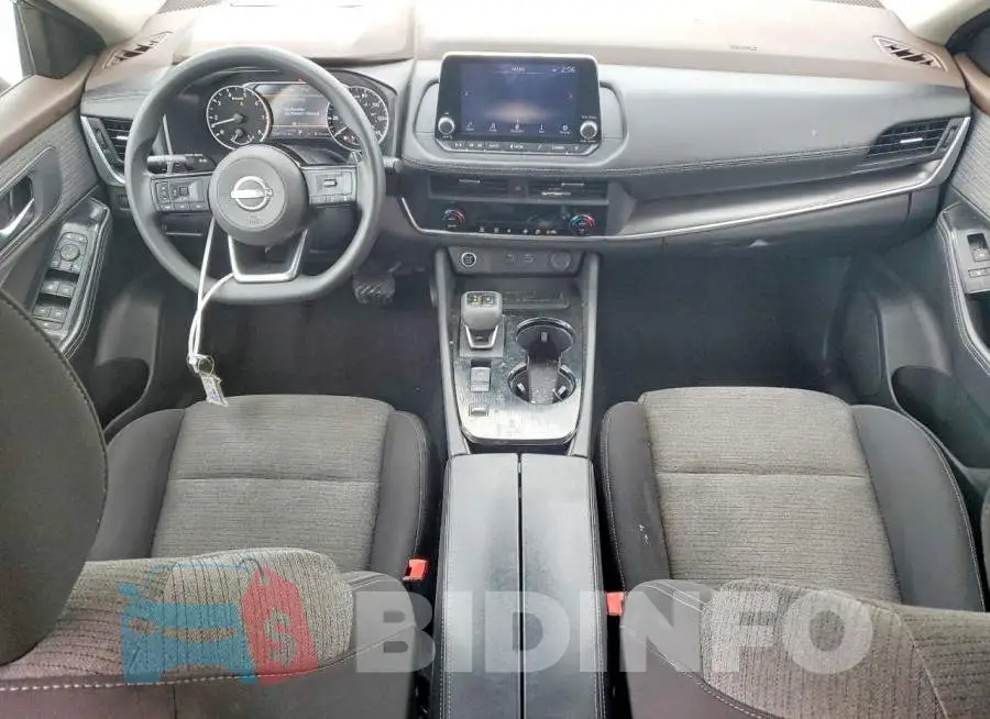 5N1BT3BA9PC846929 Photo# 8