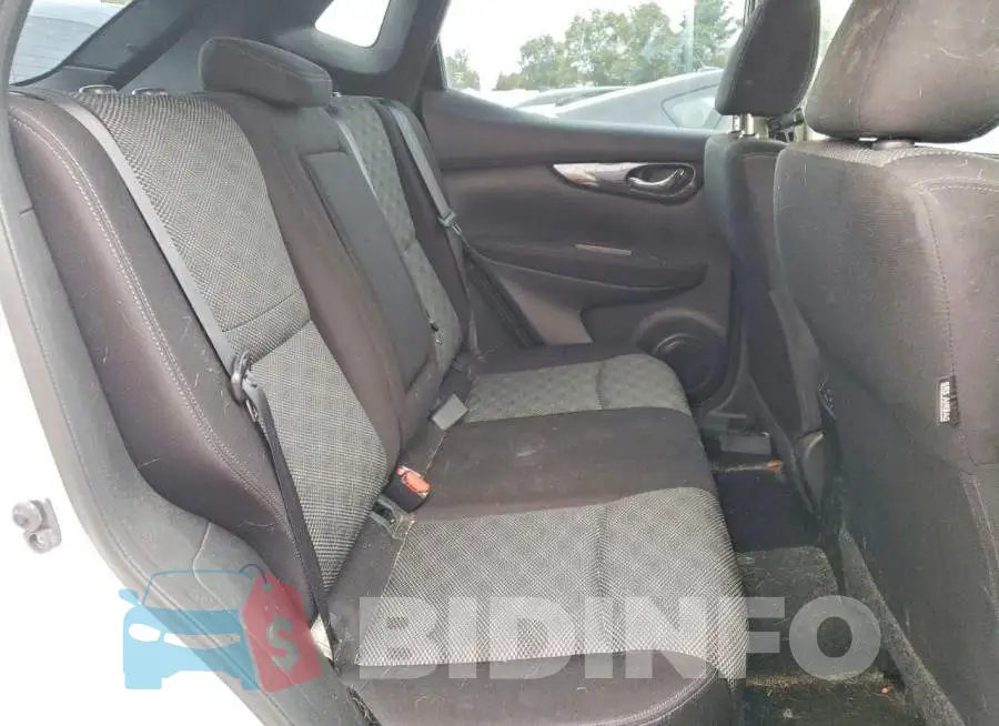 JN1BJ1CPXHW012351 Photo# 11