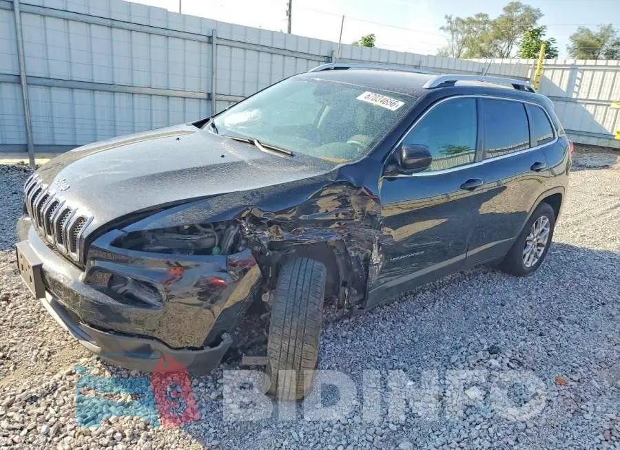 1C4PJLCB4JD616028 Photo# 1