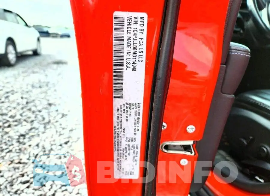 1C4PJLLB6MD114948 Photo# 13