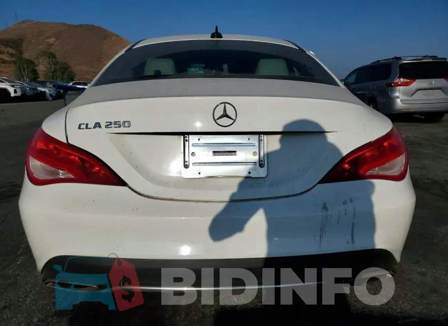 WDDSJ4EB6JN683338 Photo# 6