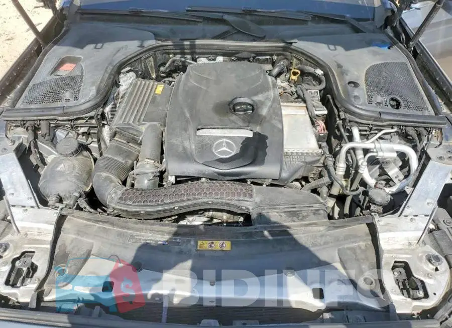 WDDZF4JB5HA271533 Photo# 11