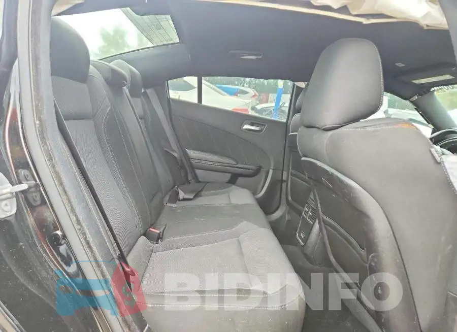 2C3CDXBG4KH745096 Photo# 10