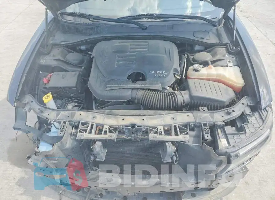 2C3CDXHG1PH555139 Photo# 11