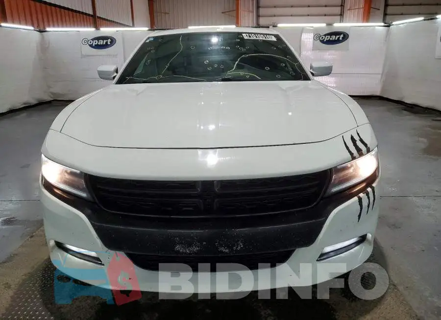 2C3CDXJG9KH633914 Photo# 5