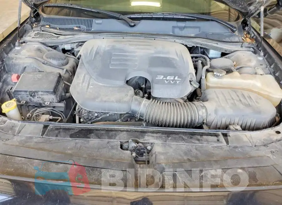 2C3CDZJG9KH540421 Photo# 11