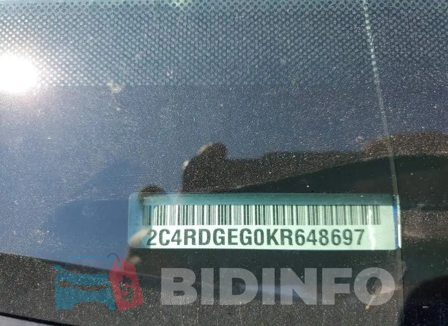 2C4RDGEG0KR648697 Photo# 13