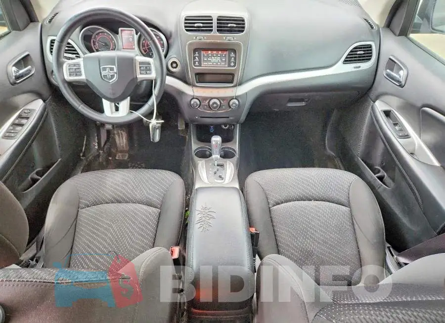3C4PDCAB7JT295770 Photo# 8