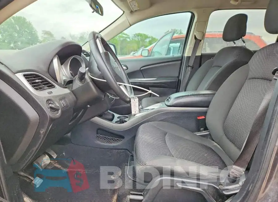 3C4PDCAB7JT295770 Photo# 7