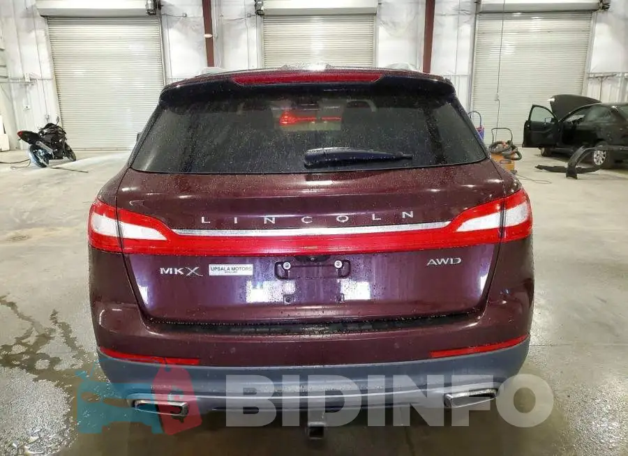 2LMPJ8LR8JBL47208 Photo# 6