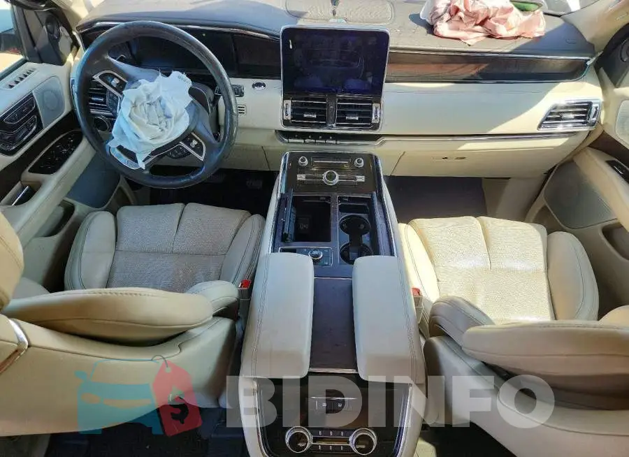 5LMJJ2LT3LEL02093 Photo# 8