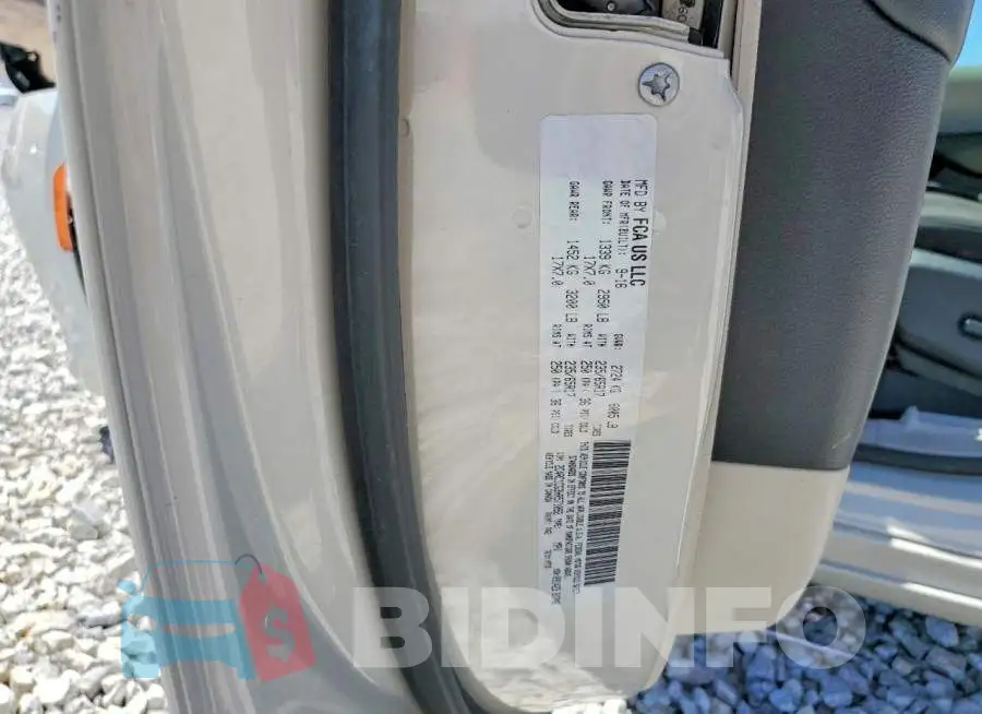 2C4RC1CG3HR571092 Photo# 13